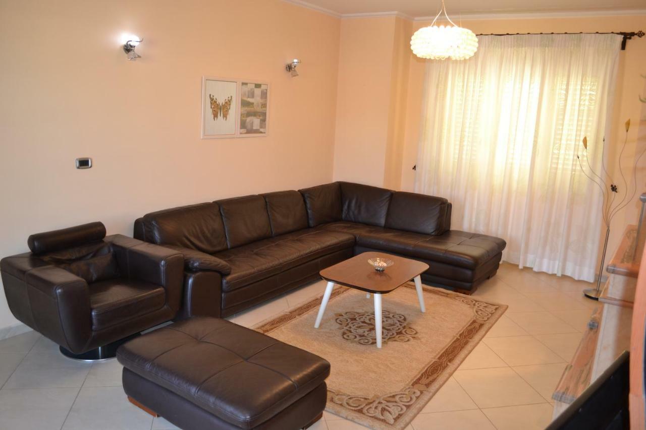 Penthouse Terrace 4 Bedrooms Apartment Vlorë Eksteriør billede